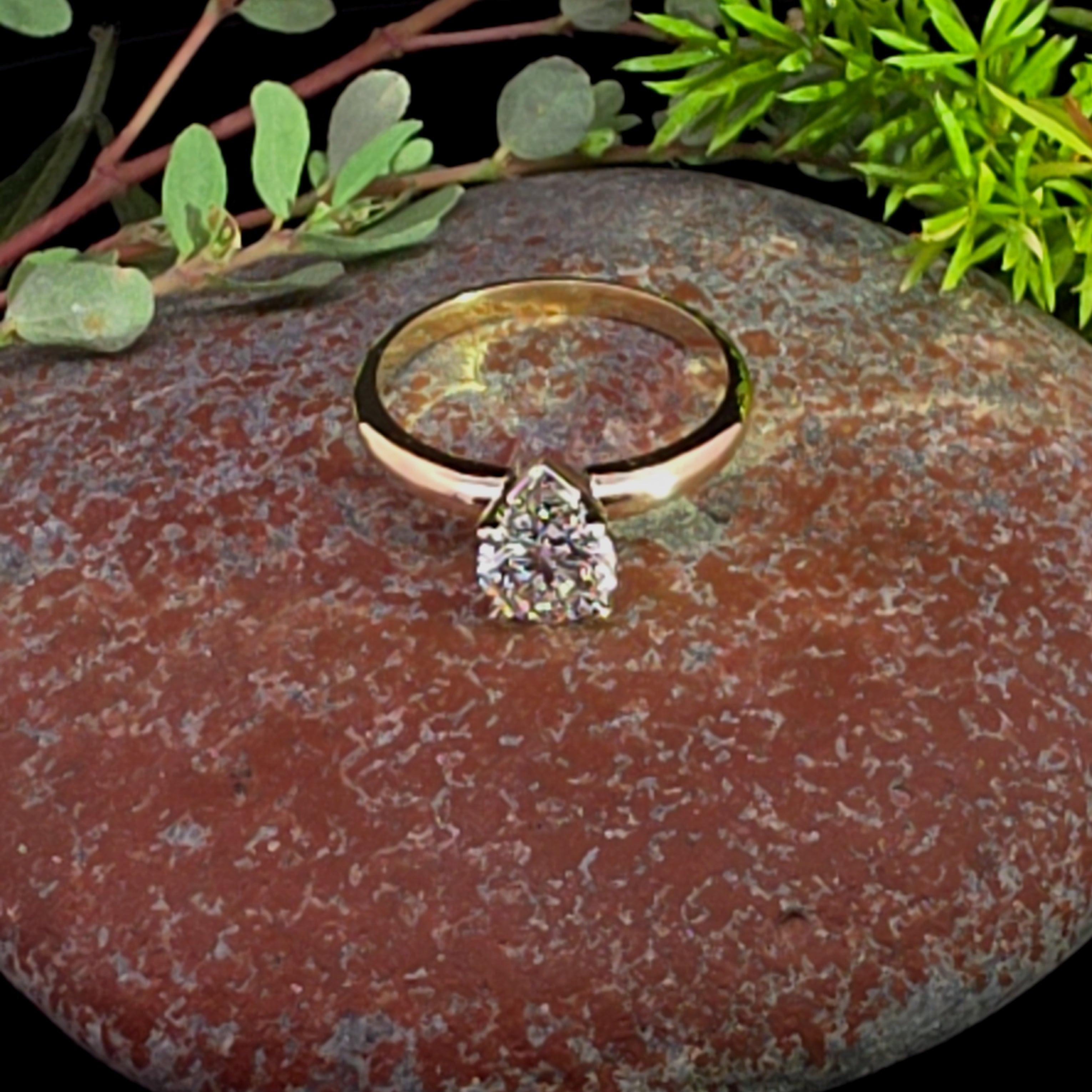 Classic Round Diamond Solitaire Ring in Yellow Gold