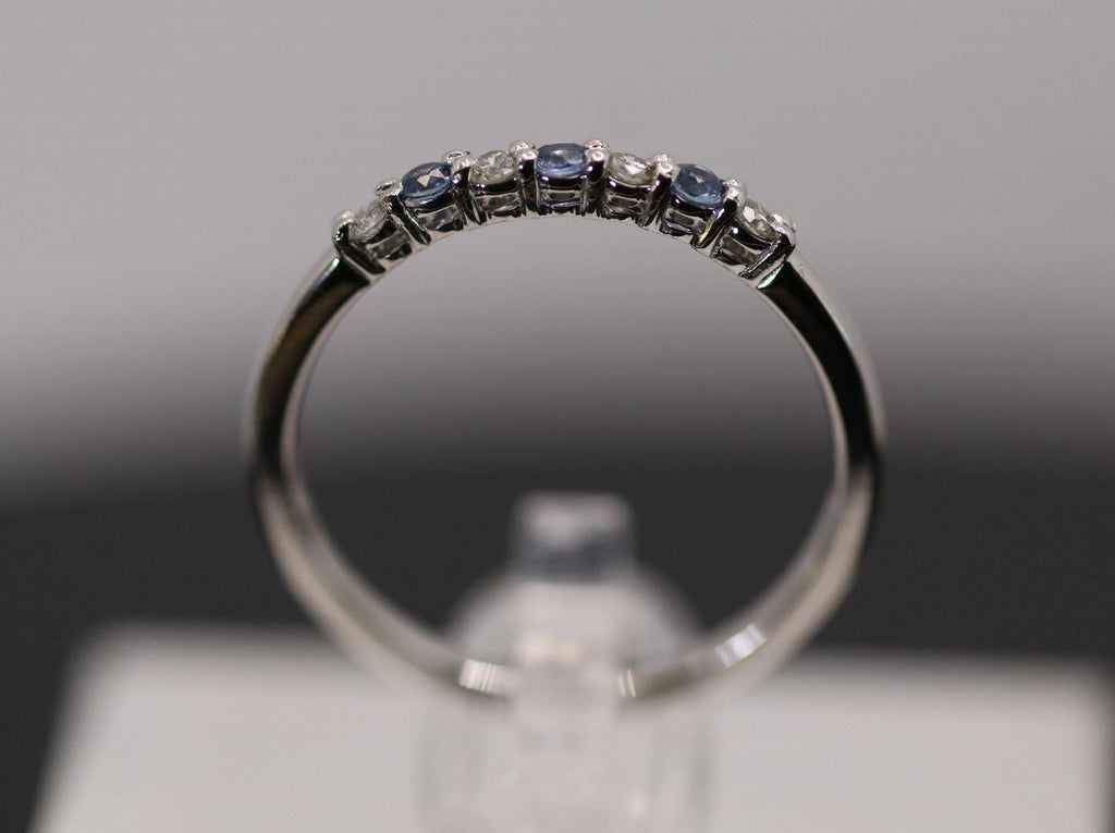 Platinum Ring With Diamonds and Sapphires