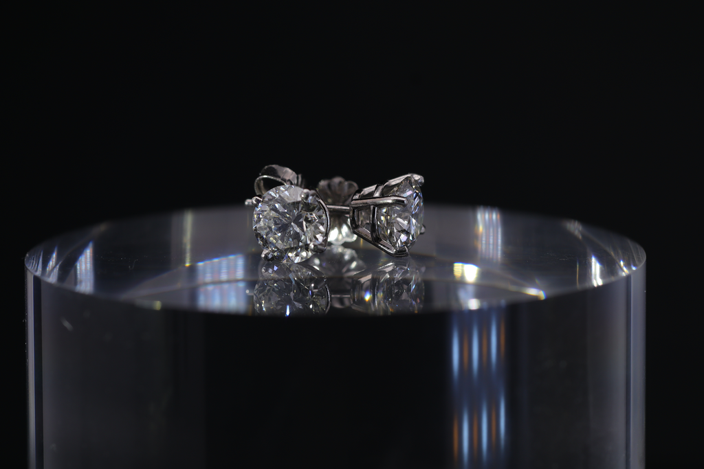 2ct Lab Diamond Stud Earrings in White Gold W/Certs