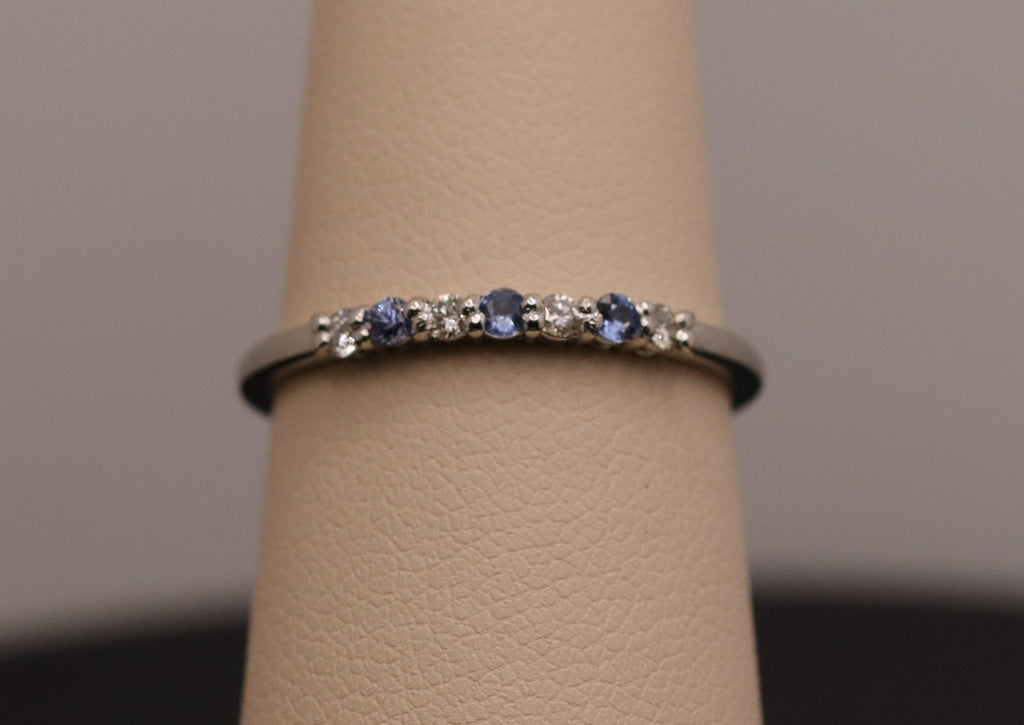 Platinum Ring With Diamonds and Sapphires